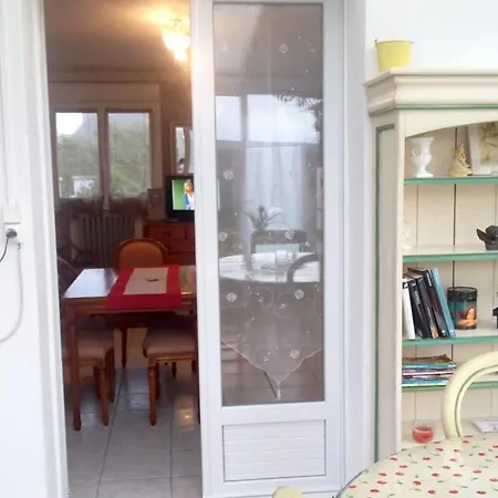 Maison De 2 A A 800 M De La Avec Jardin Clos Et Wifi Hébergement de vacances